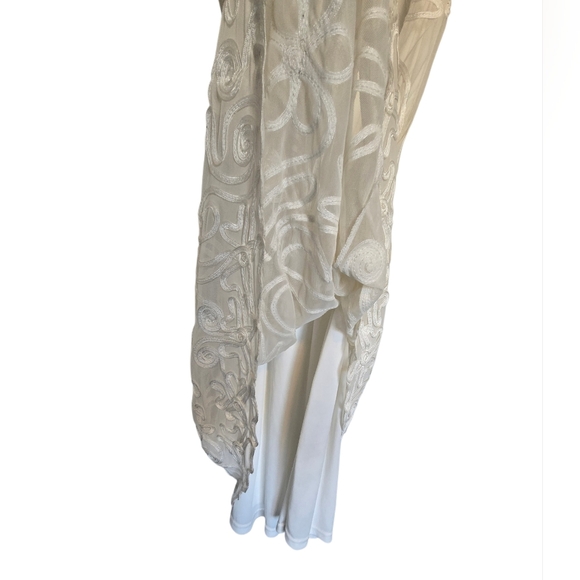 Miss Nikky White Embroidered Maxi Dress Sleeveless Boho Festival Wedding Gown - Picture 4 of 9